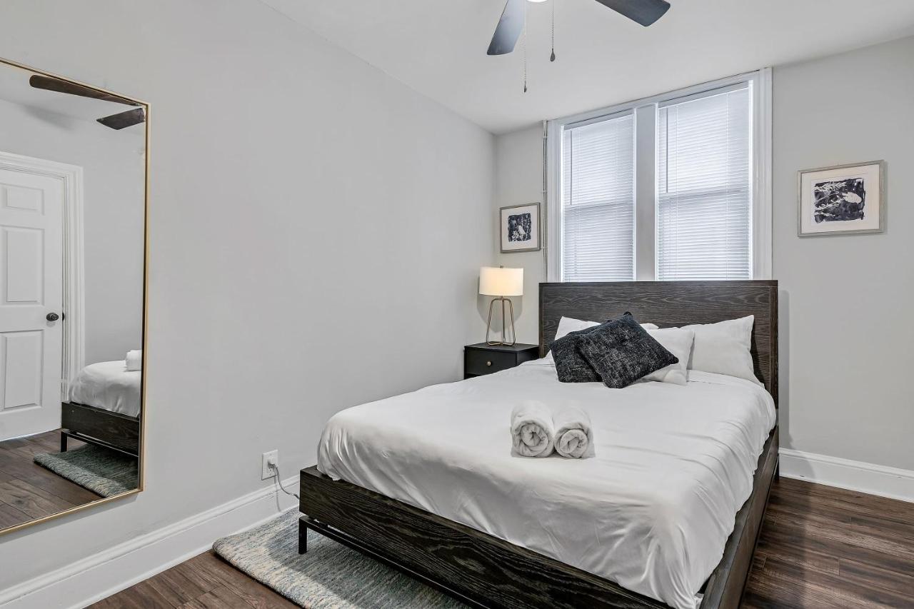 Fashionable 2Br In Downtown Location W Work Area Apartamento Harrisburg Exterior foto